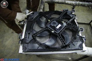 中国顶火车会 hemi426 7.0l v8发动机 装配过程图解